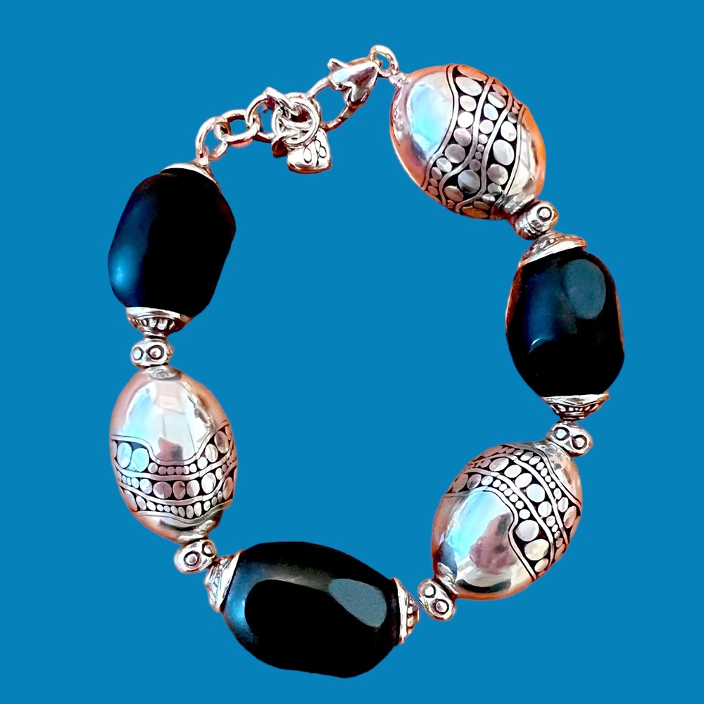 Brighton Chunky Bracelet Oval Pebble Design Silver Plated & Onyx Color Beads